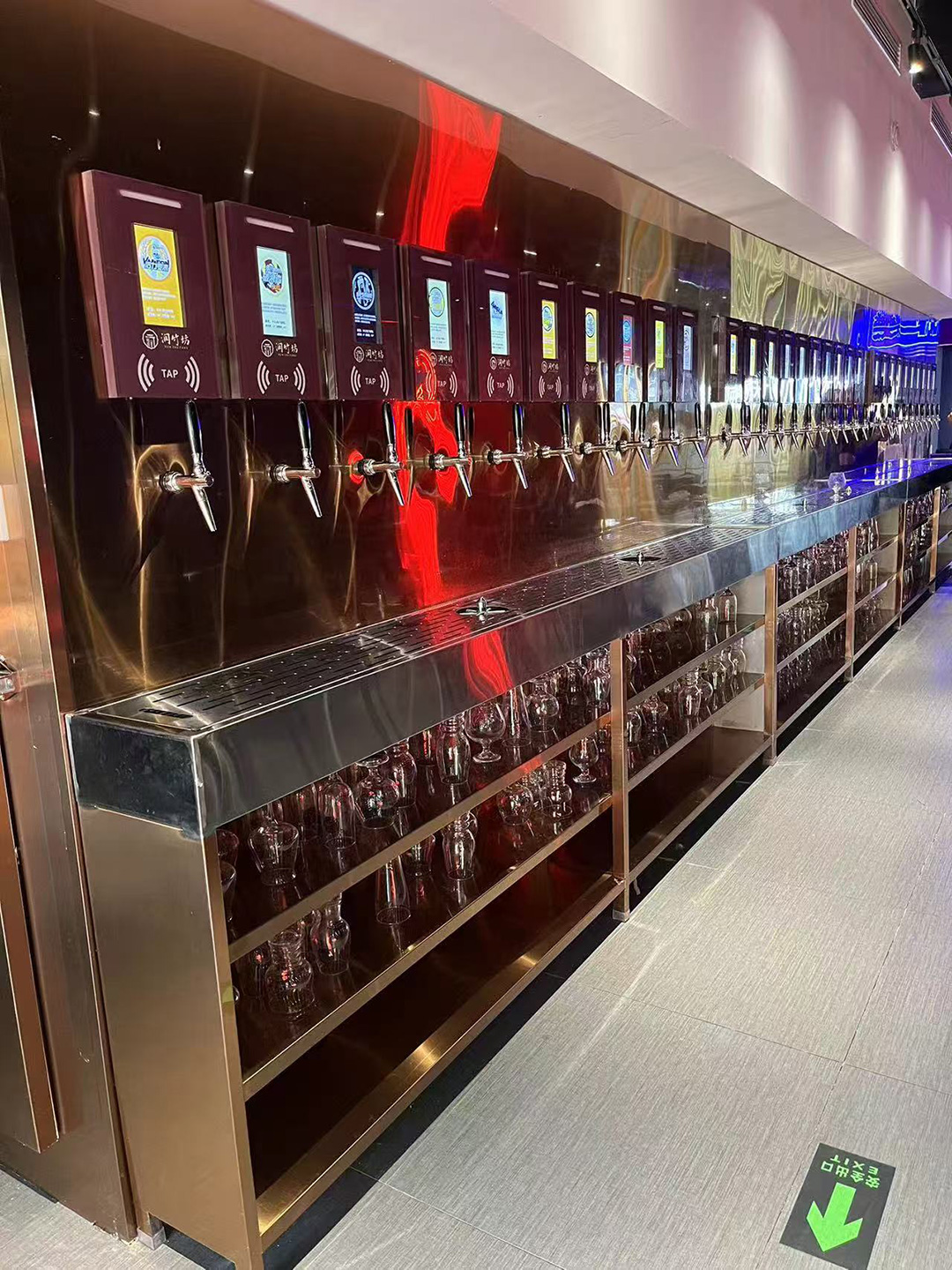30-head-self-service-beater,-bronze-mirror-finish,-with-display,-credit-card-billing-1